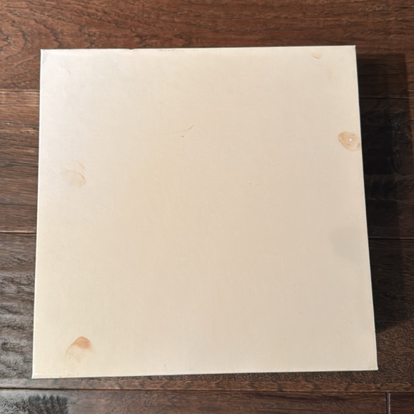 Chloé Cream Box - Picture 6 of 9